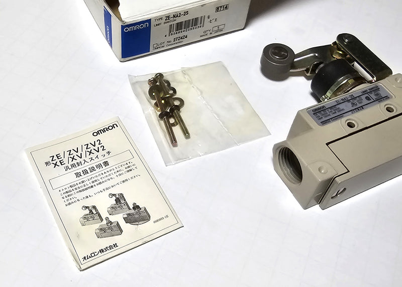 Omron ZE-NA2-2S Limit Switch Plunger Roller Lever SPDT 15A - New