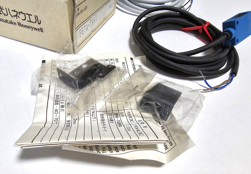 Yamatake - Honeywell FE7A-TA6V Kit (1) FE7A-TA6VE & (1) FE7A-TA6VR Sensor - New