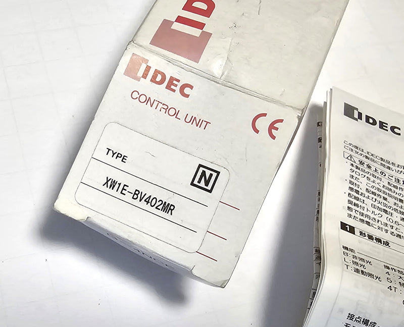 Idec XW1E-BV402MR 22mm Emergency Stop Push Button - New