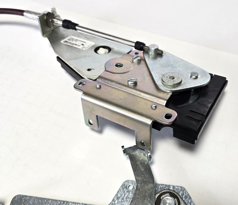 Square D 9422CFT30 Ser.A Disconnect Mechanism 36" Cable Operated - New