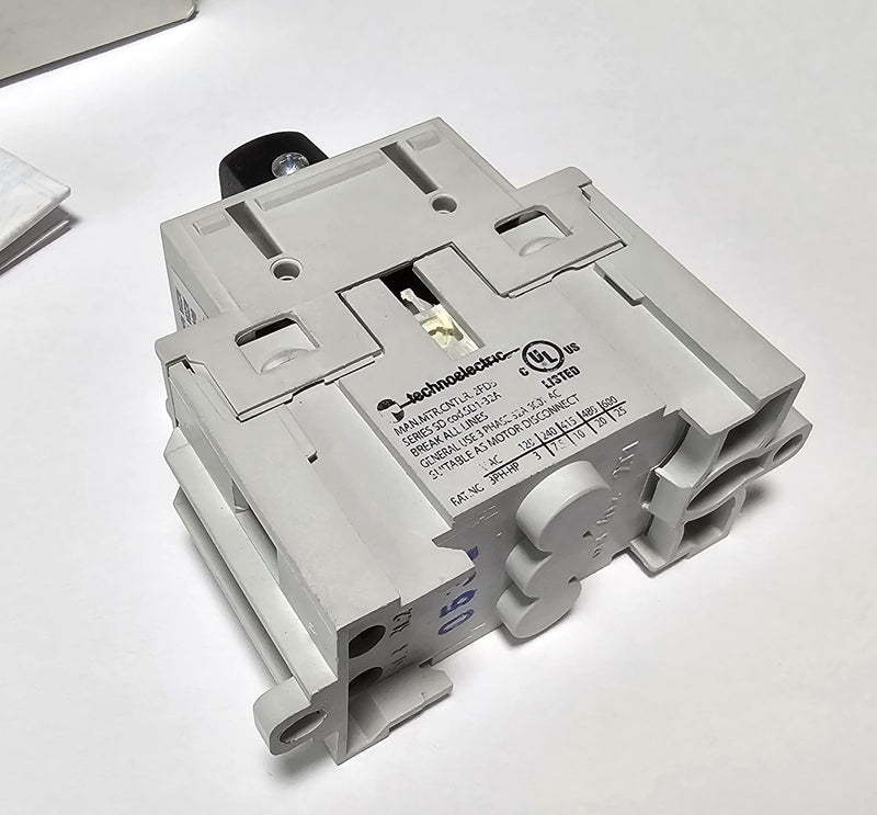 Technoelectric SD1-032-BR Black Direct Handle 32A 3-Pole Disconnect Switch - New