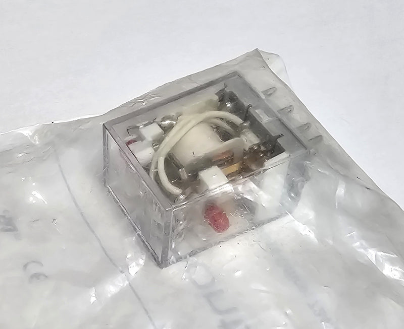 C3Controls GPRM-B4C05D-3 120VAC Coil 5A 4PDT Square / Cube Relay w/ Light - New