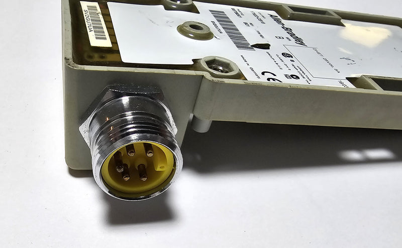 Allen Bradley 1792D-8BV0D DeviceNet I/O Block & 1792D-CB18 ArmorBlock MaXum