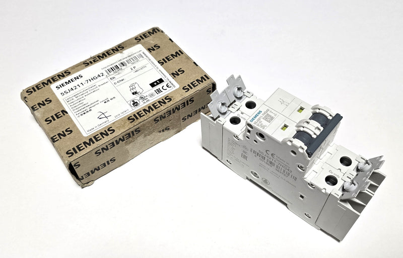 Siemens 5SJ4211-7HG42 Circuit Breaker 5A 2-Pole 480Y/277V - New