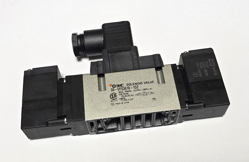 SMC 30-VFS3610-1DZ Dual 120VAC Solenoid Pneumatic Valve - New