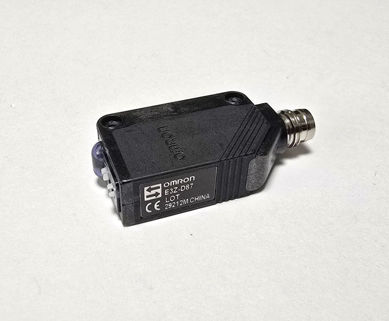 Omron E3Z-D87 Photoelectric Switch Sensor - New