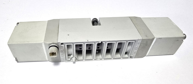 Numatics 123BA4Z2MN00061 Pneumatic Dual 24VDC Solenoid Valve