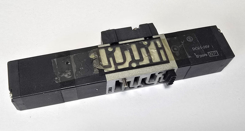 SMC VFS2300-5FZ Dual 24VDC Pneumatic Solenoid Valve - New