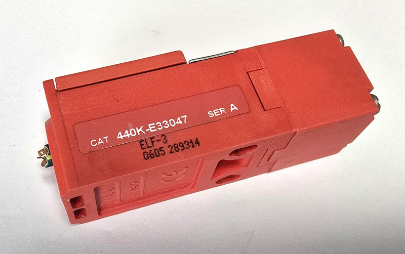 Allen Bradley 440K-E33047 GuardMaster Safety Interlock Switch