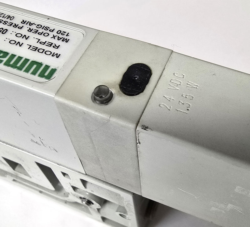 Numatics 051BB600M000061 Dual 24VDC Solenoid Pneumatic Valve - Manifold - Gasket