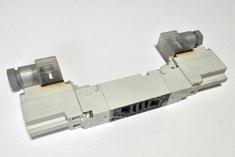 SMC VQZ2251-5YZ Dual 24VDC Pneumatic Solenoid Valve