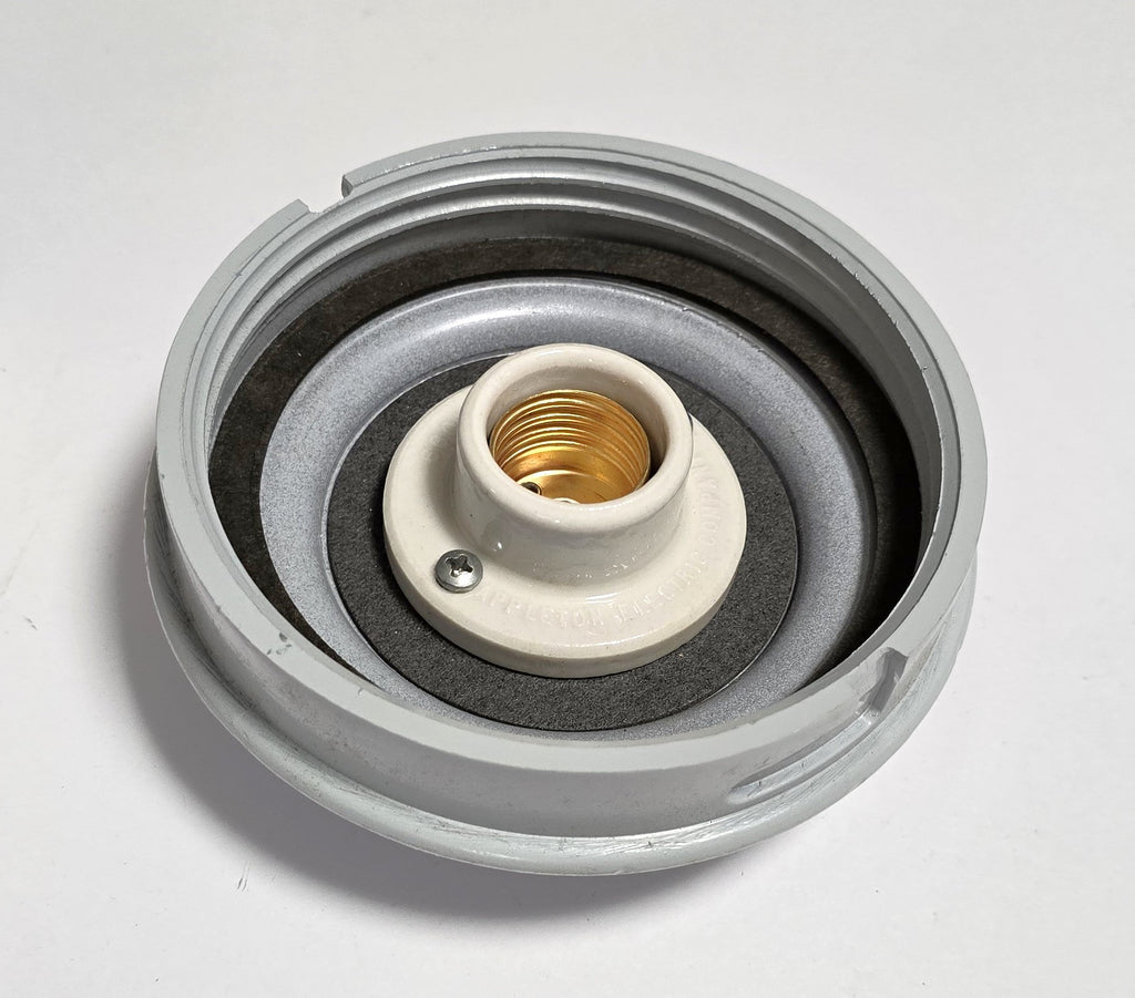 Appleton VAD-2 Fixture Adapter Socket Assembly - New – PLC BARN