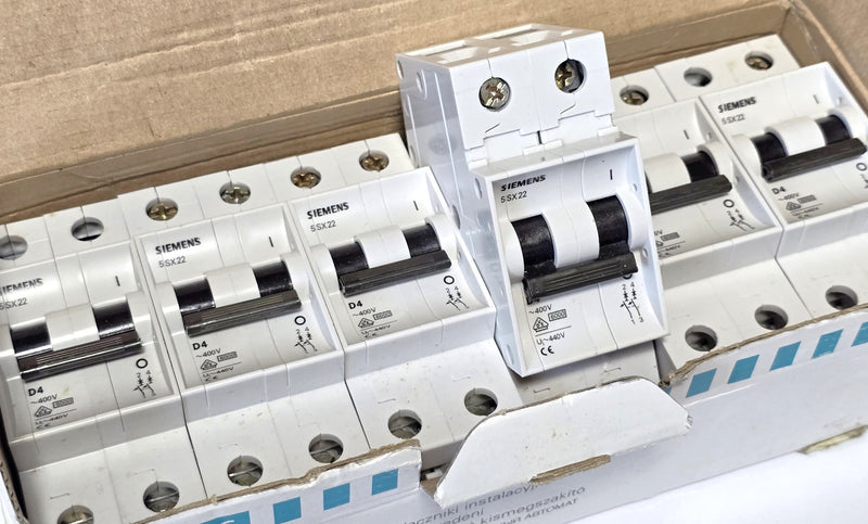 Siemens 5SX22 / 5SX2 204-8 4A 2-Pole Circuit Breaker - New