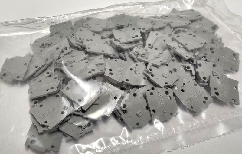 Wago 255-100 Terminal Block End Plate Snap Fit Pack of 100 - New / Sealed