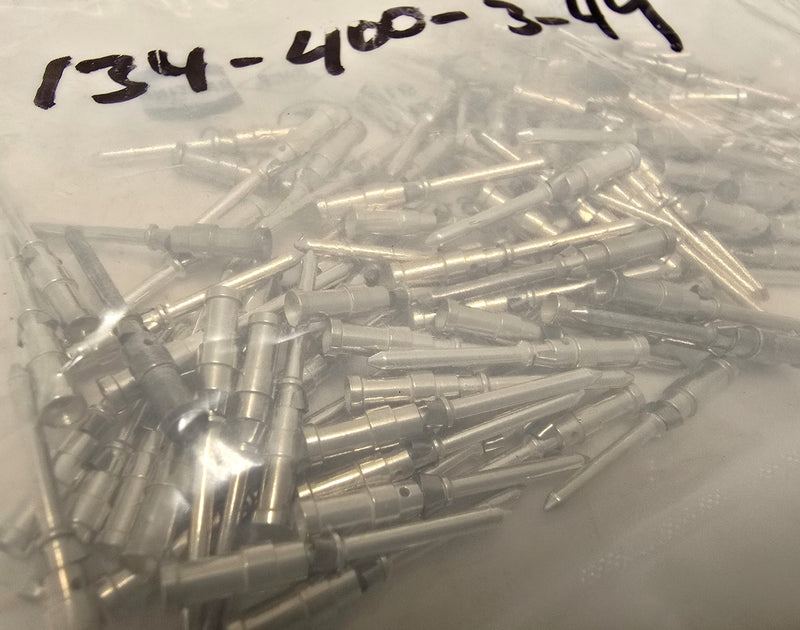 Harting 09150006102 Male 18AWG Crimp Contact Pins ( Pack of 100 ) New / Sealed