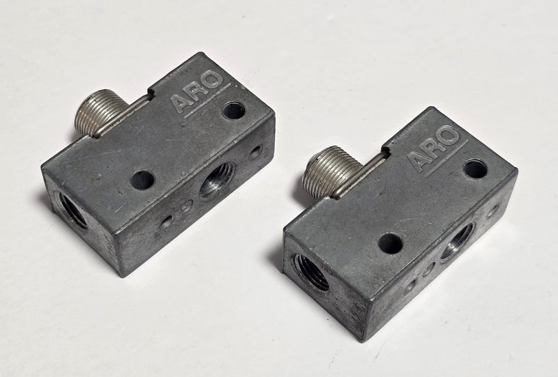 ARO 212-C Manual Air Control Roller Ball Acuated Valve 3-Way 1/8" NPT - Lot of 2
