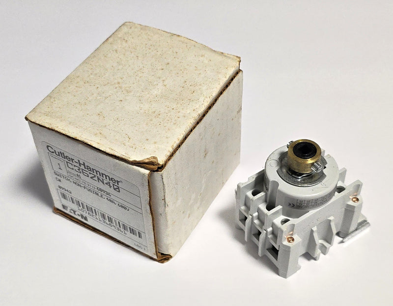 Cutler Hammer C362N40 Non-Fusible 40A 600V 3P Disconnect Switch - New