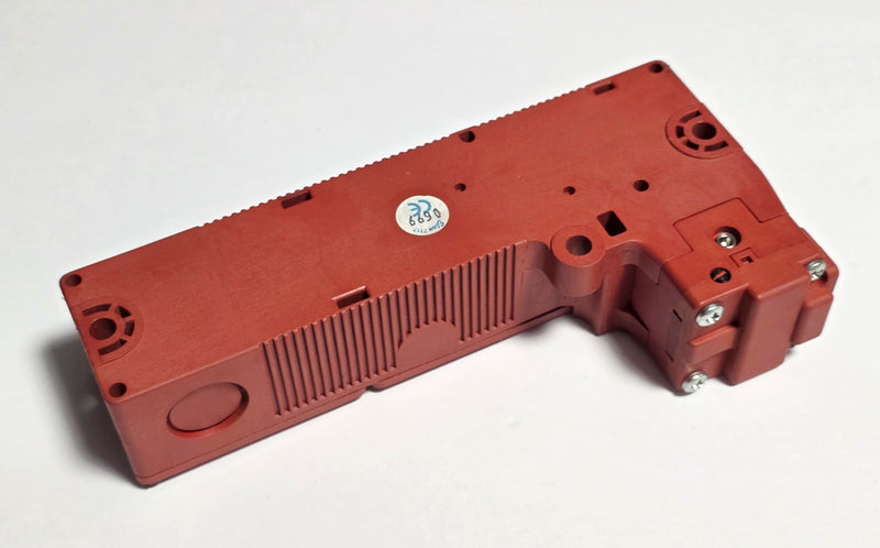 Schmersal Elan TZKM/E 24 VDC Safety Gate / Door Solenoid Interlock Safety Switch