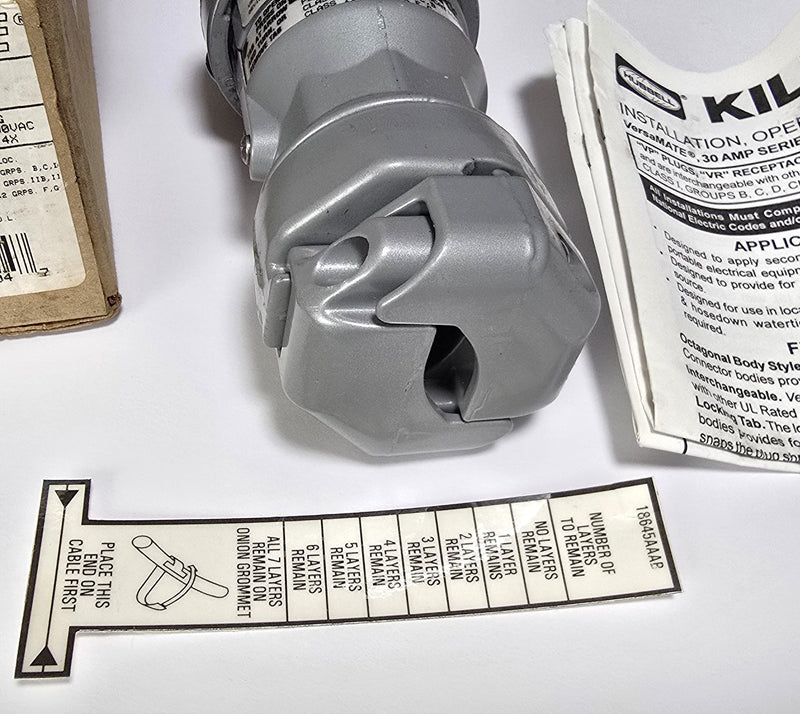 Hubbell Killark VP3375 VersaMATE 30A 3W 3P 600VAC Pin & Sleeve Male Connector