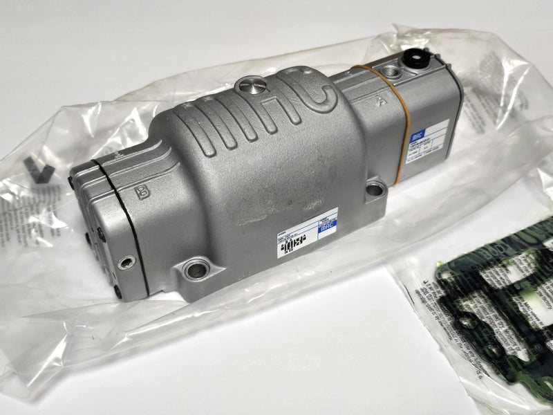 MAC 1301G-501D-2 Single (A) Solenoid 24VDC Pneumatic Valve Assembly - New