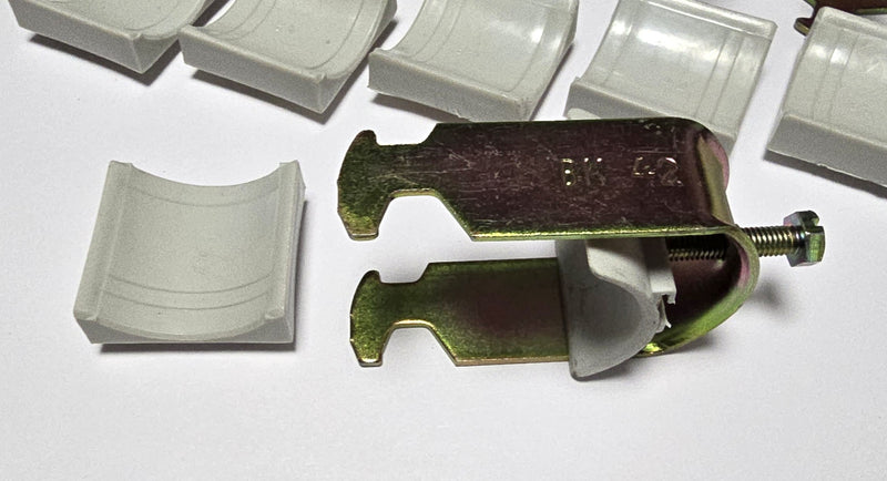 TE Connectivity BK42 Cable Clamp Assembly ( Lot of 6 ) - New