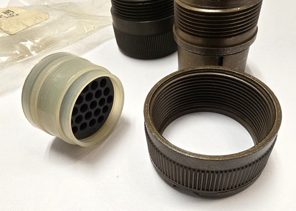 Cannon Plug Kit Cannon CA06F24-28S 24-Position Female Circular Mil Spec Plug Connector ...