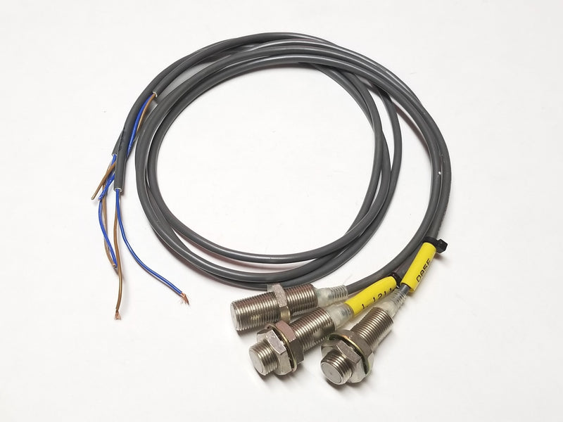3 Omron E2E-X3D2-N 12-24VDC Proximity Sensor / Switch - Cable Length 26" inches