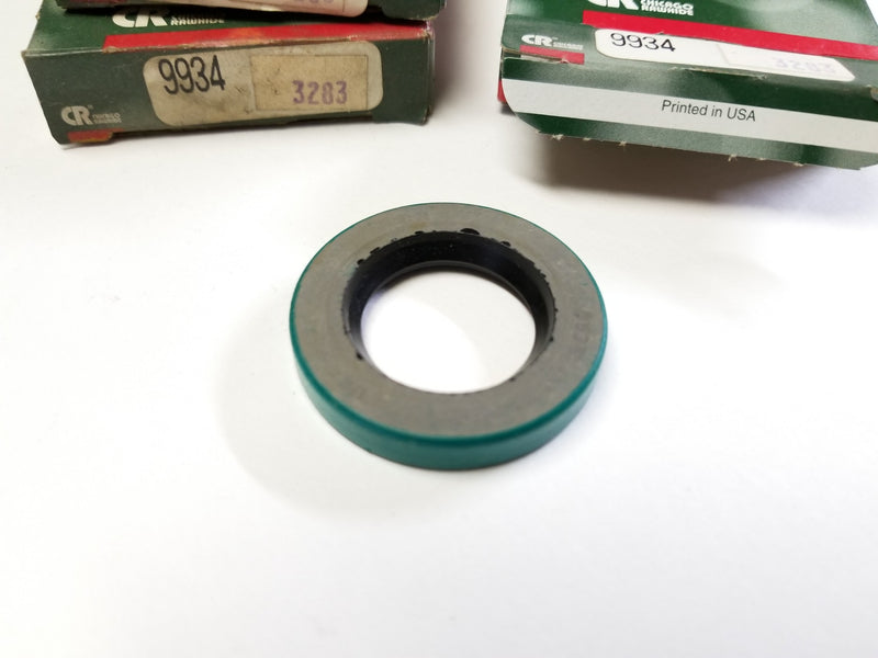 Lot of 3 Chicago Rawhide CR 9934 Joint Radial Oil Seals