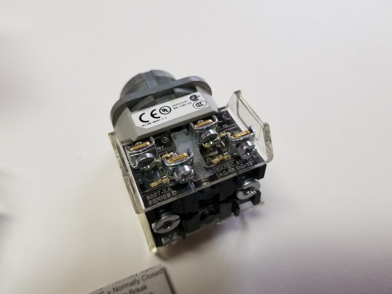 Allen Bradley 800T-J2KC1B 3-Position Maintained Selector Switch