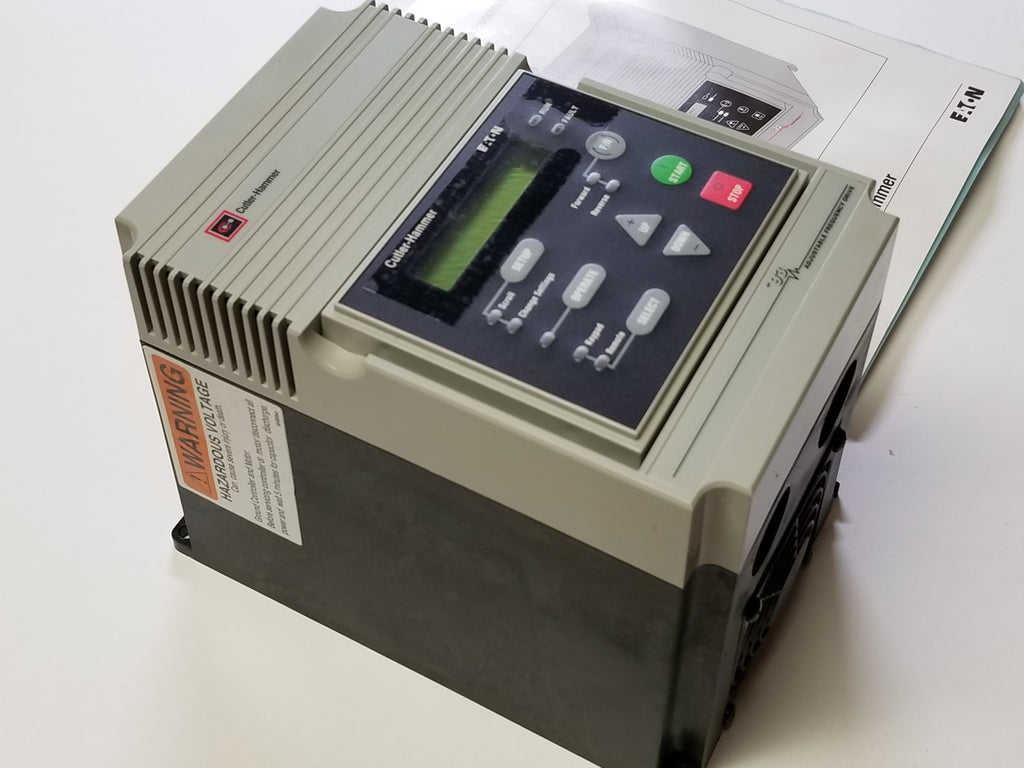 Cutler Hammer AF93AG0B002D Adjustable Frequency AC Drive 200240V 2HP