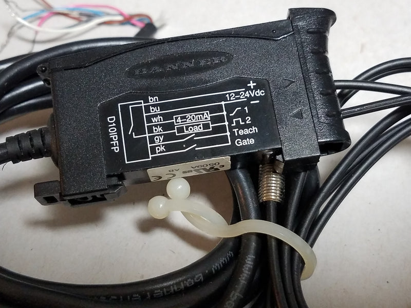 Banner D10IPFP Red Beam Fiber Optic Sensor - No Plastic Button Guard