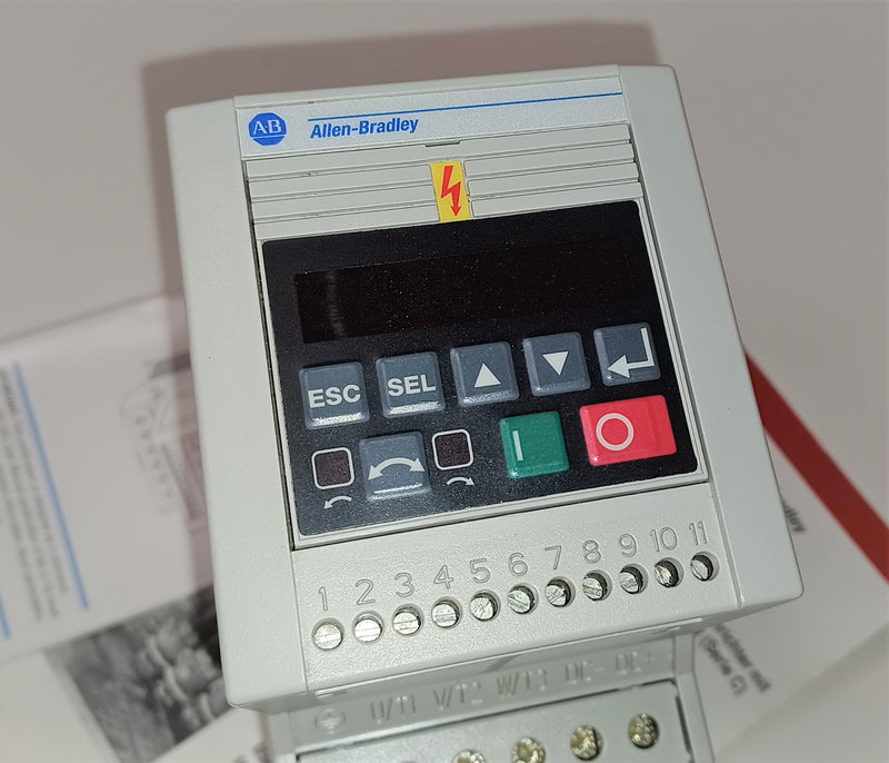 Allen Bradley 160-BA06NSF1P1 Ser:C Frn:7.06 2.2KW 3HP Variable Speed Drive SSC
