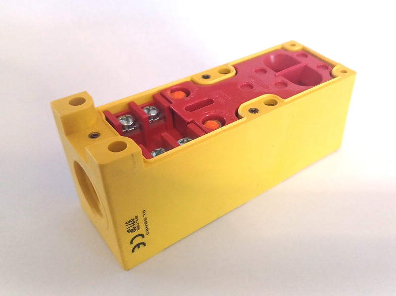 Banner DL5BN05 Multi-Beam Scanner Block Logic Module DL5BNLM05 - No Cover