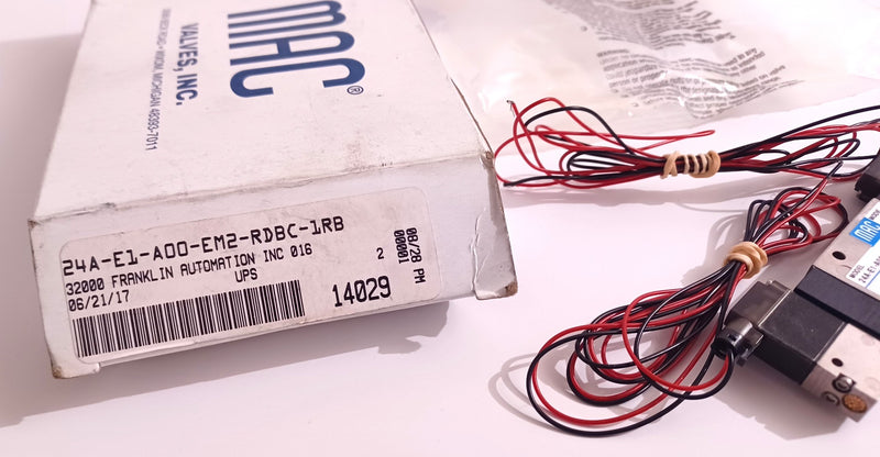 MAC 24A-E1-A00-EM2-RDBC-1RB Dual Solenoid EM2B-RDBC-1RB-9 24VDC Valve Assembly