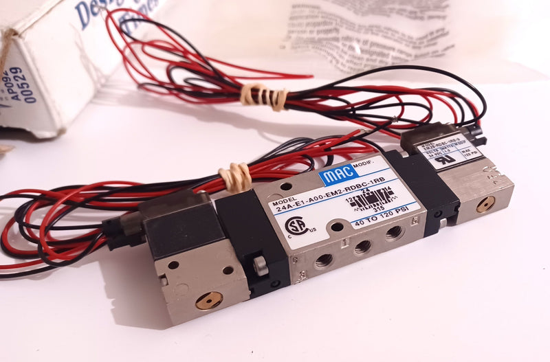 MAC 24A-E1-A00-EM2-RDBC-1RB Dual Solenoid EM2B-RDBC-1RB-9 24VDC Valve Assembly