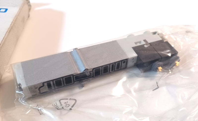 Festo VMPA1-M1H-F-PI Pneumatic Solenoid Valve 533346