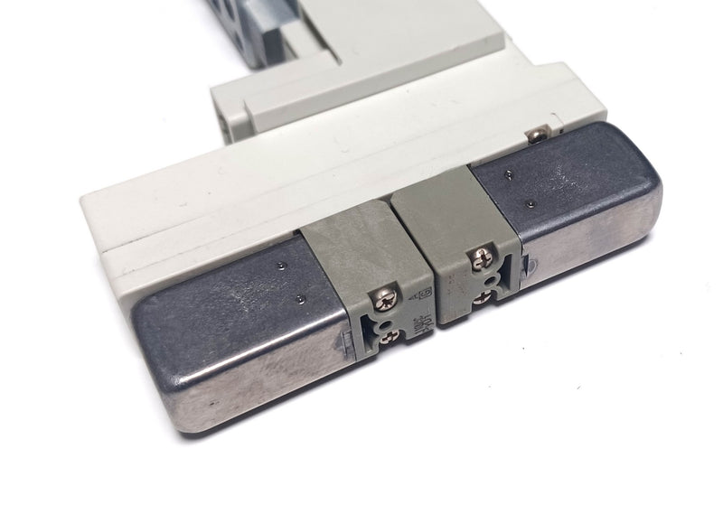 SMC VQ2401-31 Pneumatic Solenoid Valve 110VAC