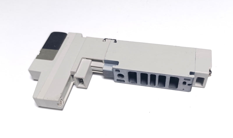 SMC VQ2101-31 Pneumatic Solenoid Valve 110VAC