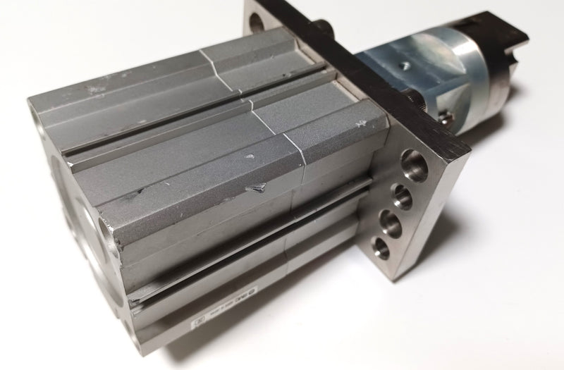 SMC CLKQ50-15AA-DCI3555I Pneumatic Pin Clamp Gripper Cylinder