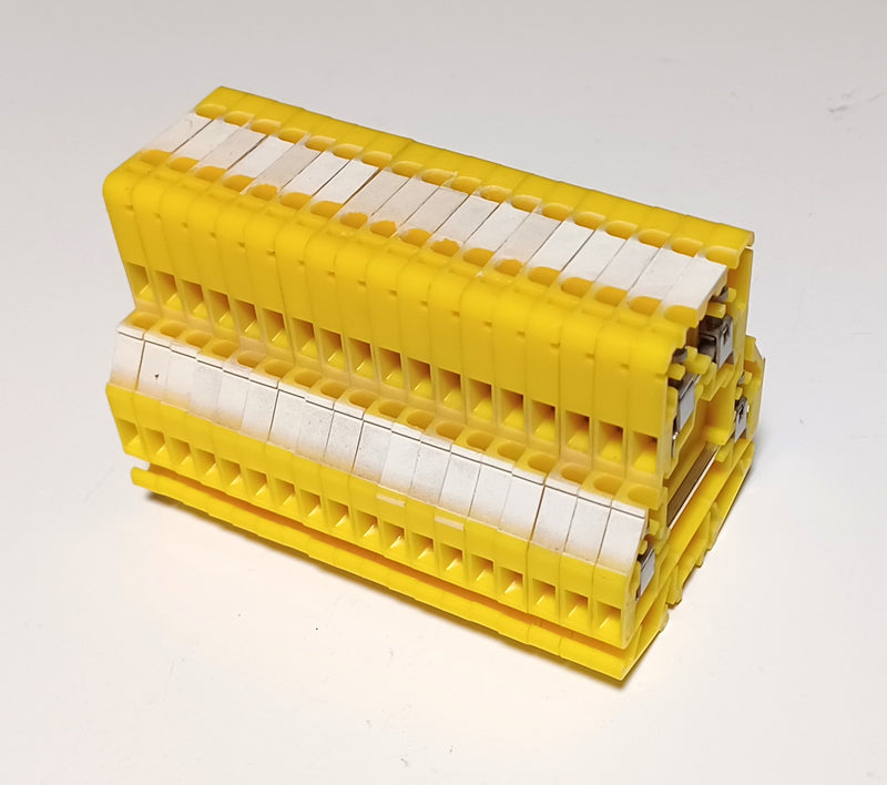 Allen Bradley 1492-H2Y Style H Yellow Terminal Block ( Lot of 18 )