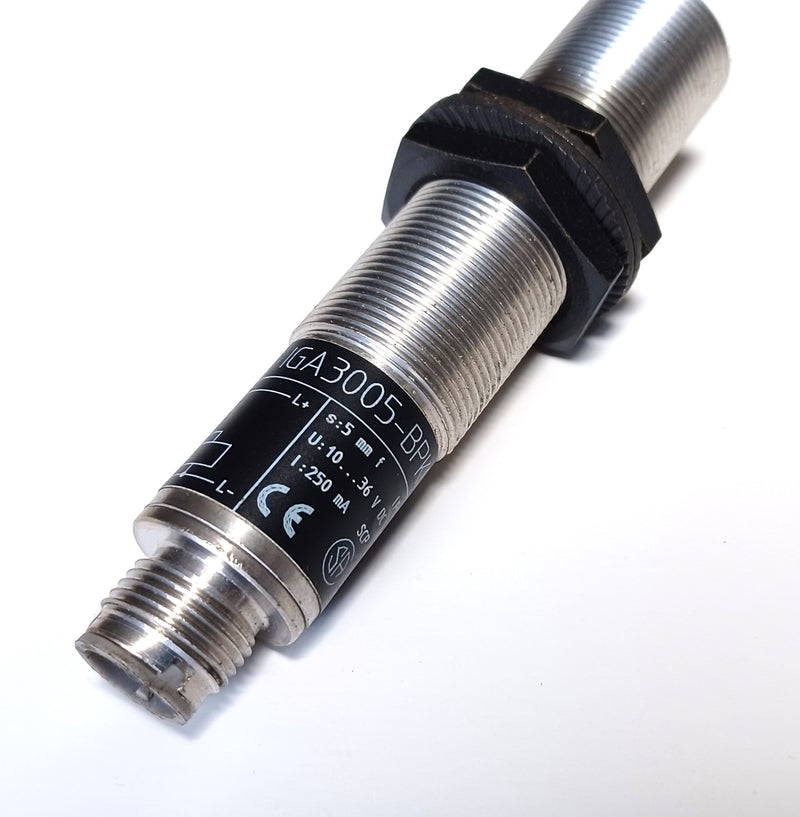 IFM Efector IG5554 IGA3005-BPKG/US 10-36VDC Inductive Proximity Sensor