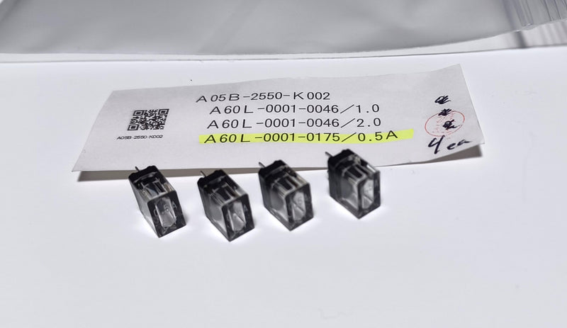Fanuc / Daito A60L-0001-0175/0.5A Plug-in 0.5A 8Y Fuse ( Lot of 4 ) New