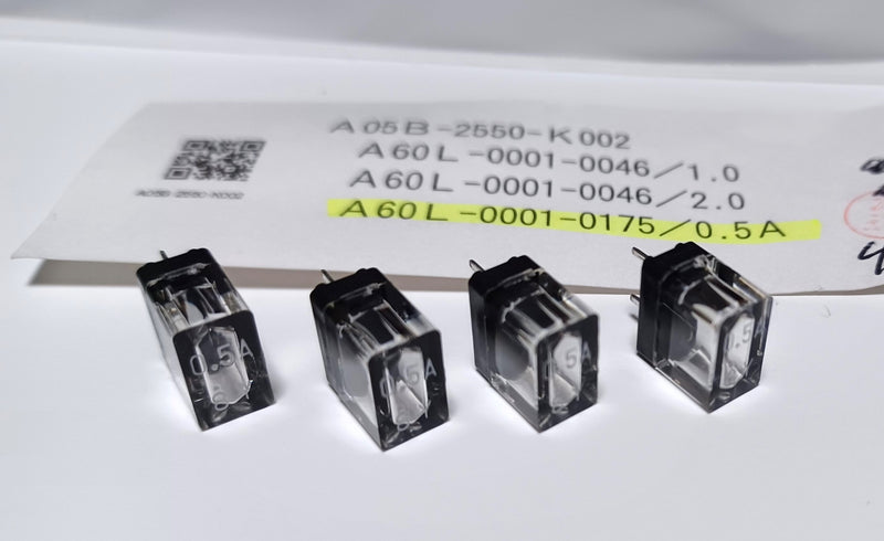 Fanuc / Daito A60L-0001-0175/0.5A Plug-in 0.5A 8Y Fuse ( Lot of 4 ) New