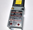 Cutler Hammer E51SBL Switch Body & E51DT1 Inductive Proximity Top Sensing Head