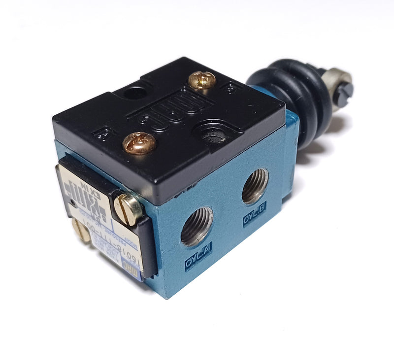 MAC 16018-111-001 Manual Pneumatic Valve Roller Lever Switch Activated