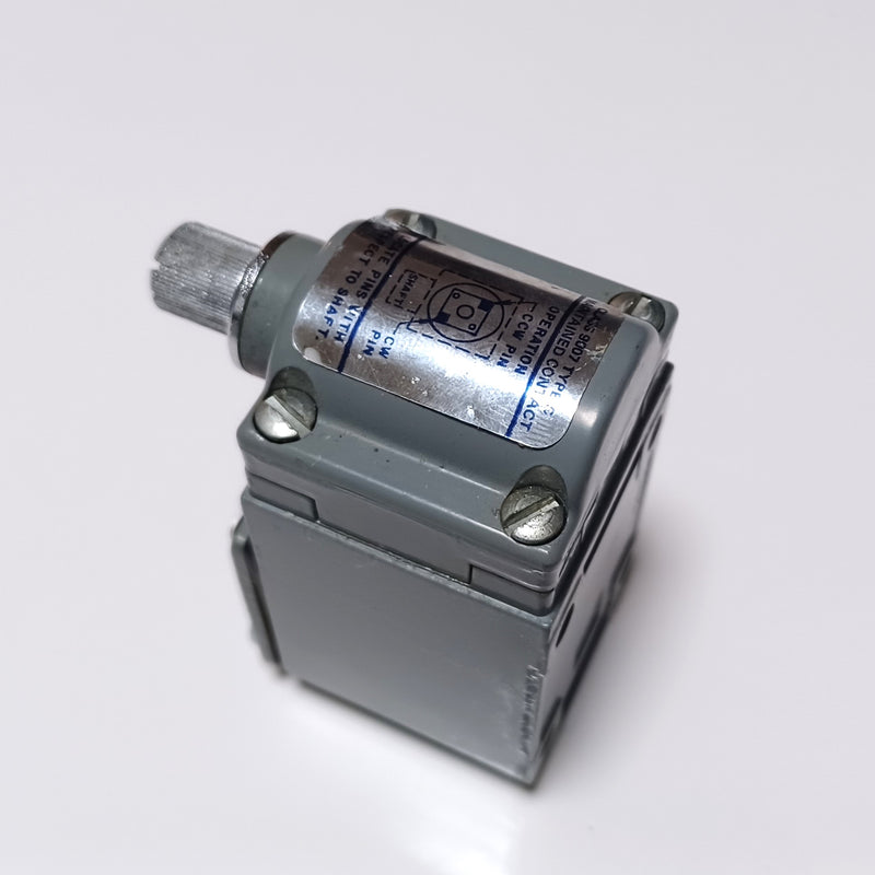 Square D 9007B51C 10A Heavy Duty Limit Switch & C Maintained Contact Head - New