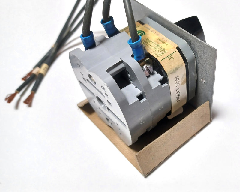 Dayton 2E648 25A 600V Electro Switch PR-25 3-Pole Disconnect Switch - New