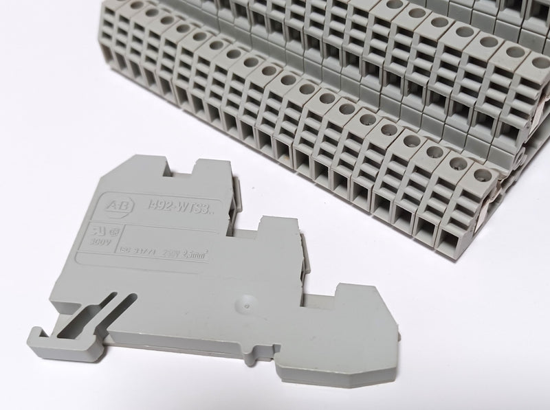 Allen Bradley 1492-WTS3 Gray Terminal Block ( Lot of 21 ) New