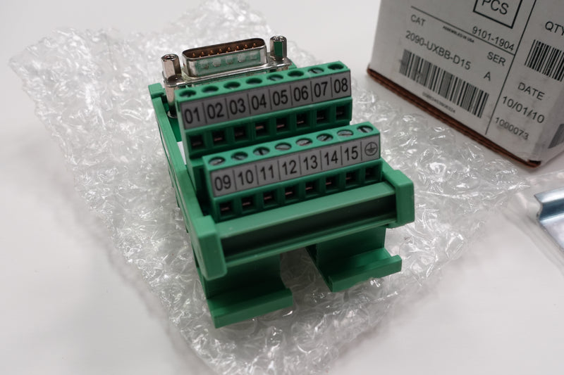 Allen Bradley 2090-UXBB-D15 Ser:A  15 Pin Break Out Board