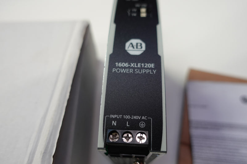 Allen Bradley 1606-XLE120E Ser:B 100-240VAC - 24VDC 5A Power Supply